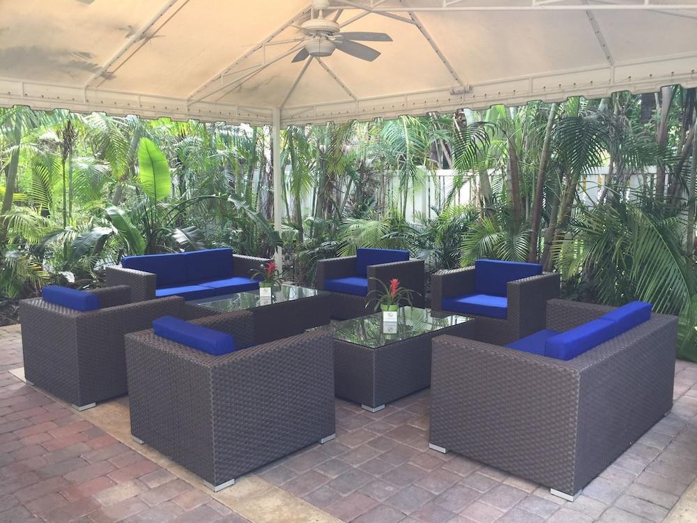 Ocean 2* Boca Ratón